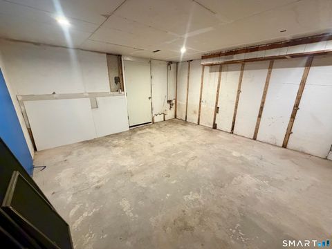 Tiny photo for 21 Oak Avenue Extension #APT 5, Torrington, CT 06790 (MLS # 24146980)