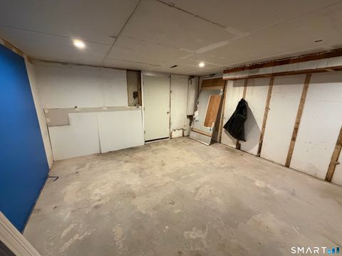 Tiny photo for 21 Oak Avenue Extension #APT 5, Torrington, CT 06790 (MLS # 24146980)