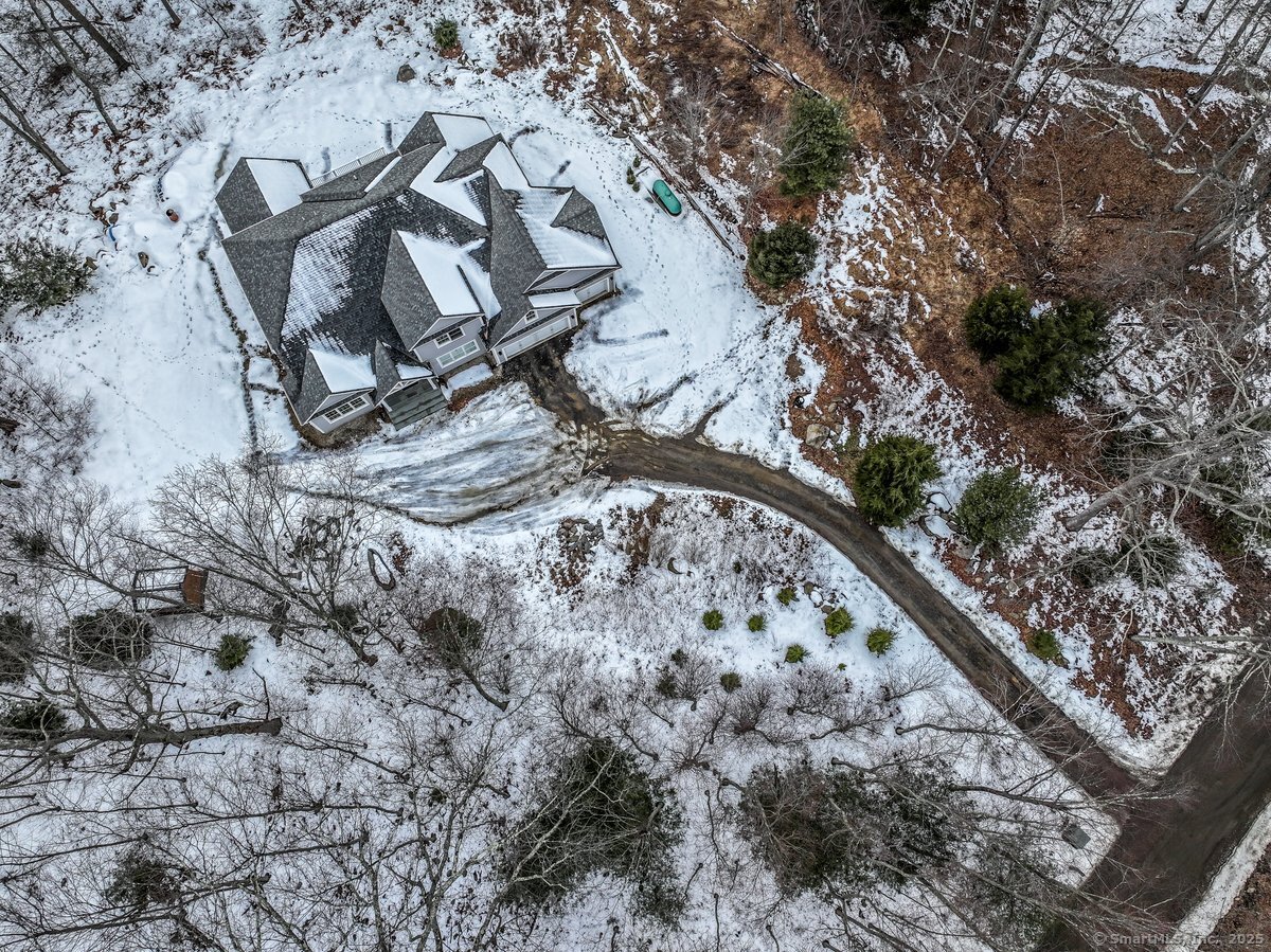 55 Garnet Road, Roxbury, Connecticut image 3