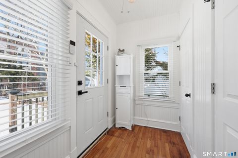 Tiny photo for 8 Macdonough Place, Middletown, CT 06457 (MLS # 24156654)