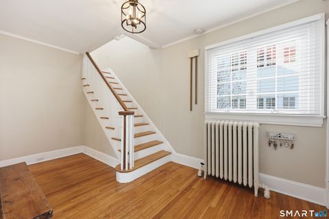 Tiny photo for 8 Macdonough Place, Middletown, CT 06457 (MLS # 24156654)