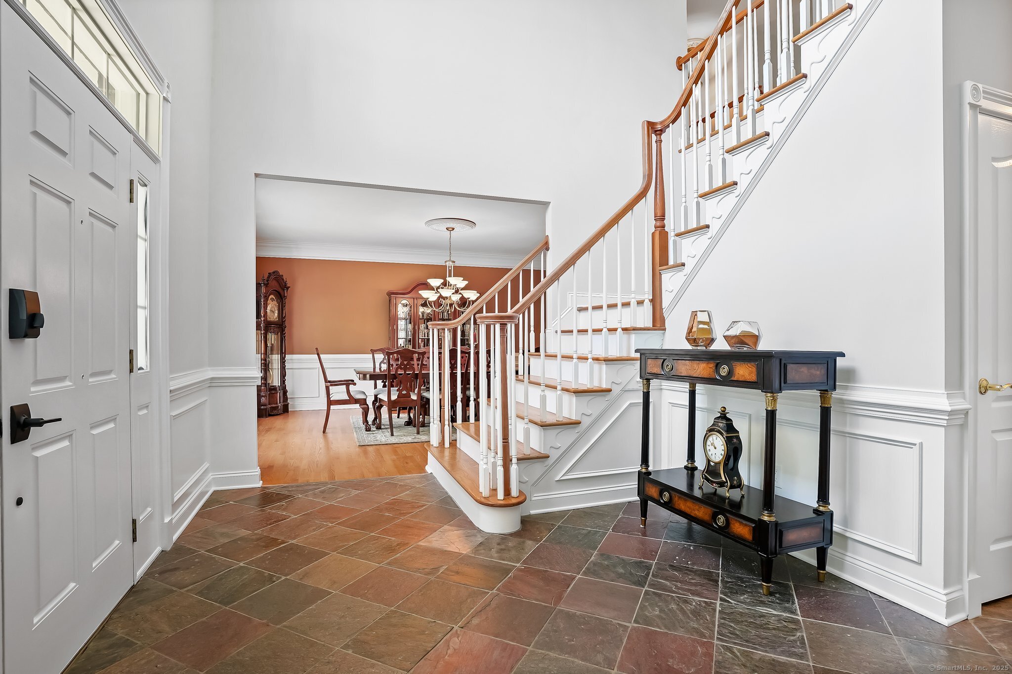 6 Pond View Drive