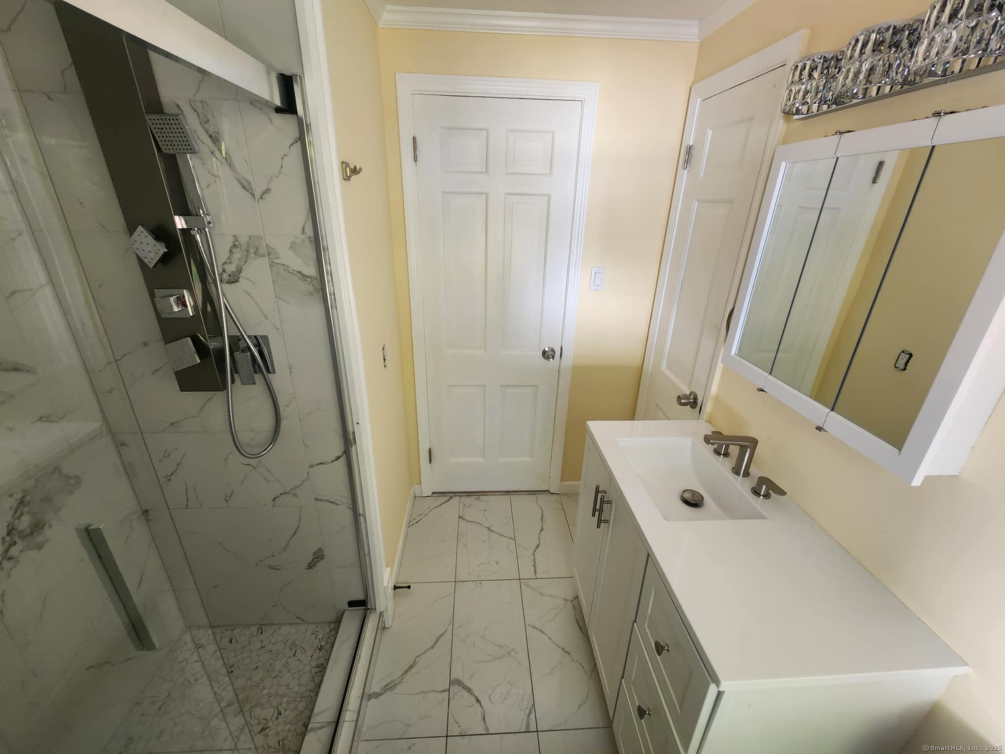 20 Rosina Road, Hamden, Connecticut image 13