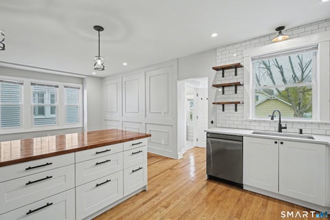 Tiny photo for 38 Beecher Place, New Haven, CT 06512 (MLS # 24215431)