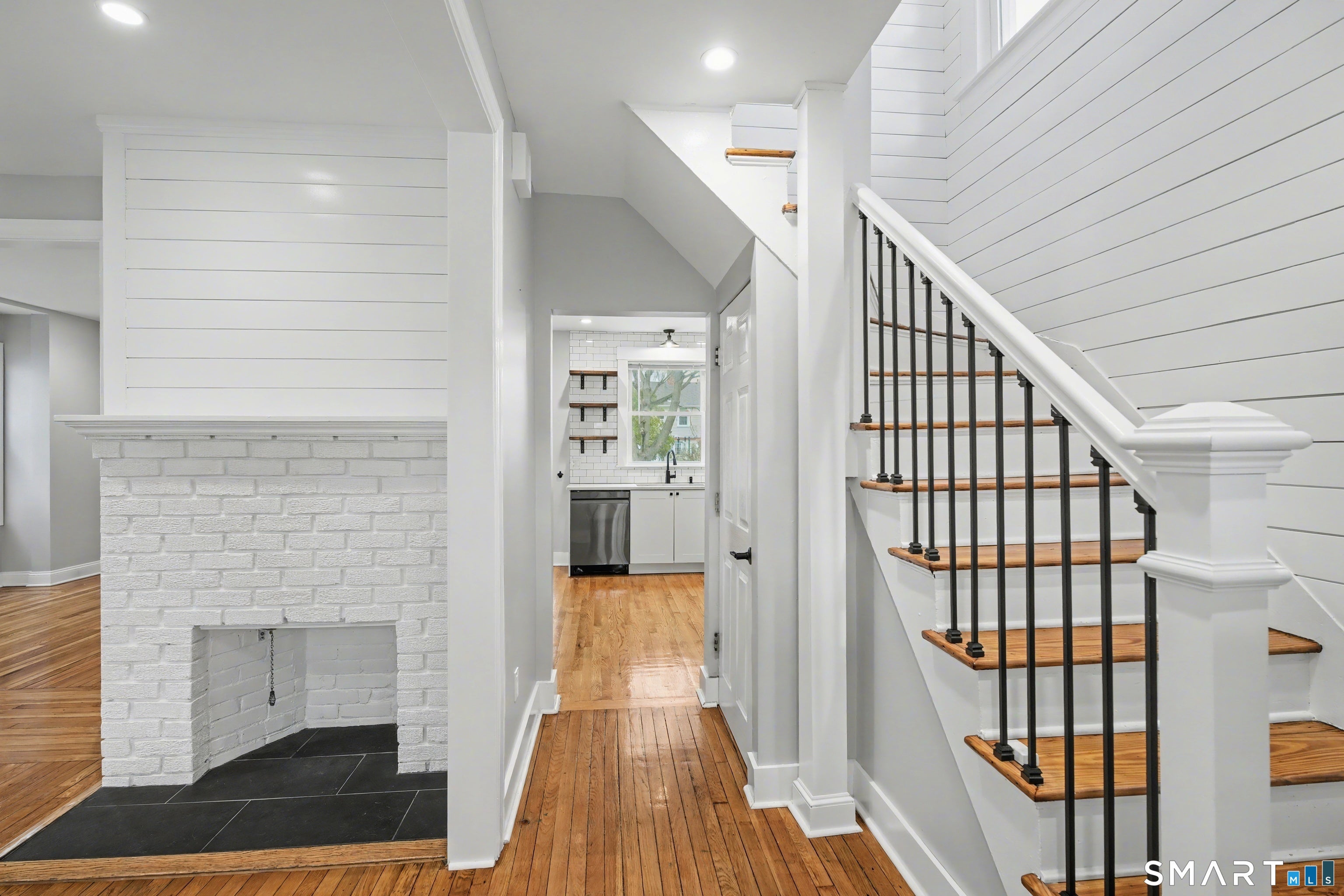 38 Beecher Place