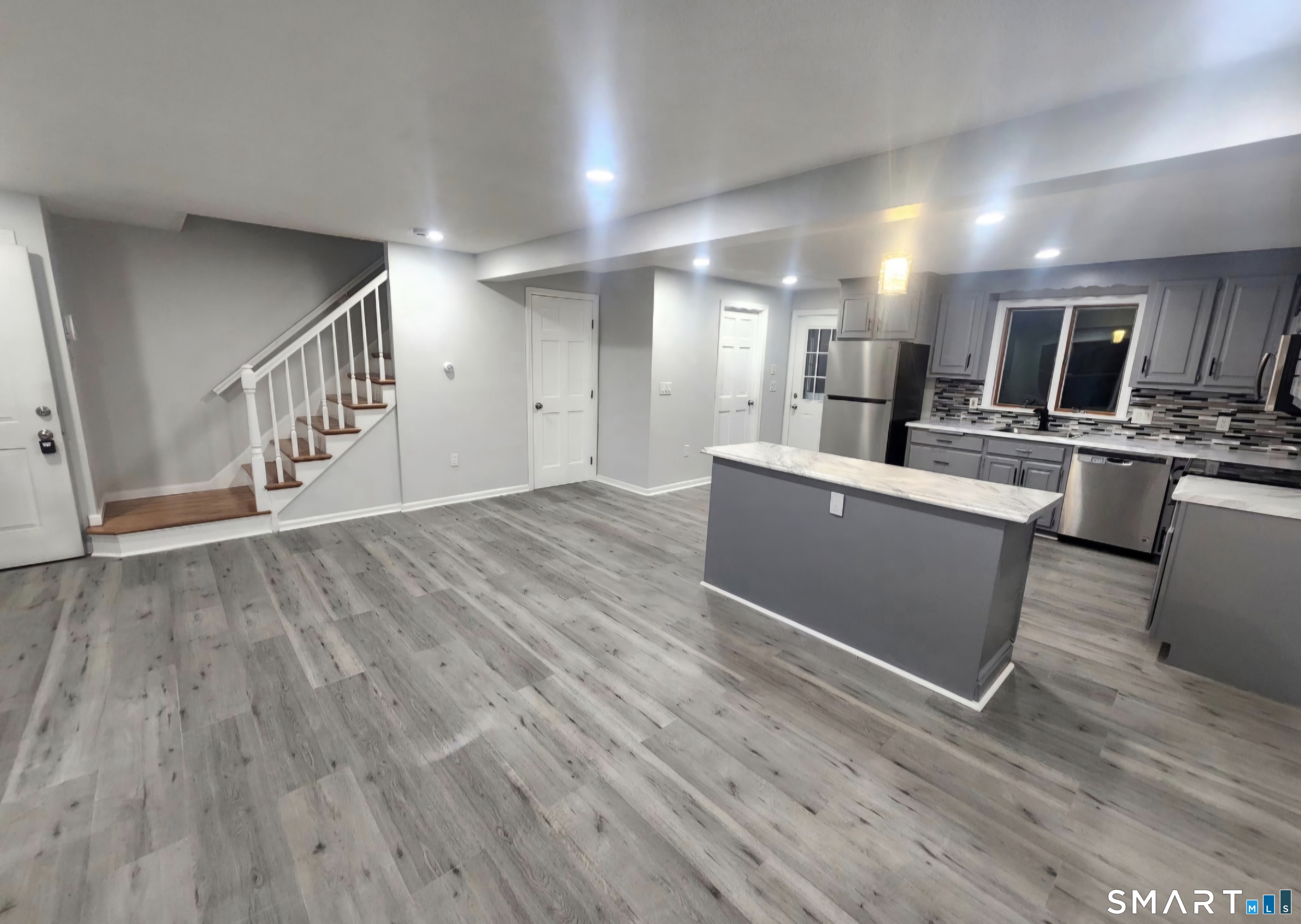 316 High Road