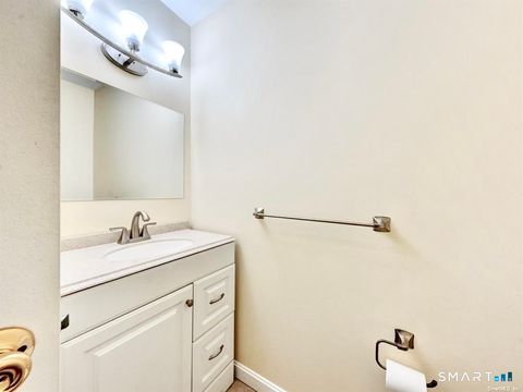 Tiny photo for 122 Cottonwood Road #122, Newington, CT 06111 (MLS # 24150799)