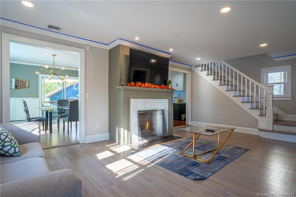 18 Fenway Street, Stamford, Connecticut image 3
