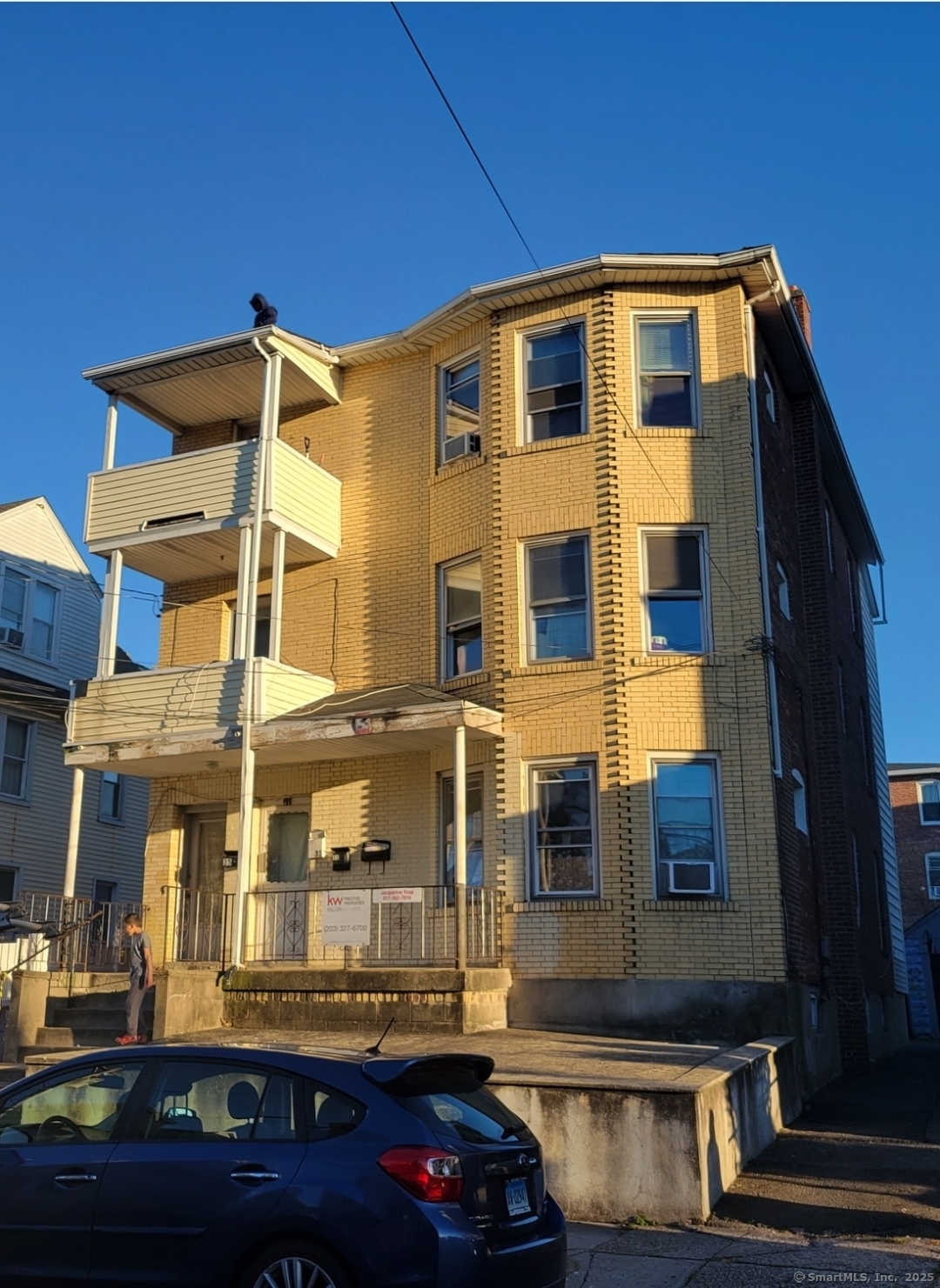 31-33-35 Taft Avenue