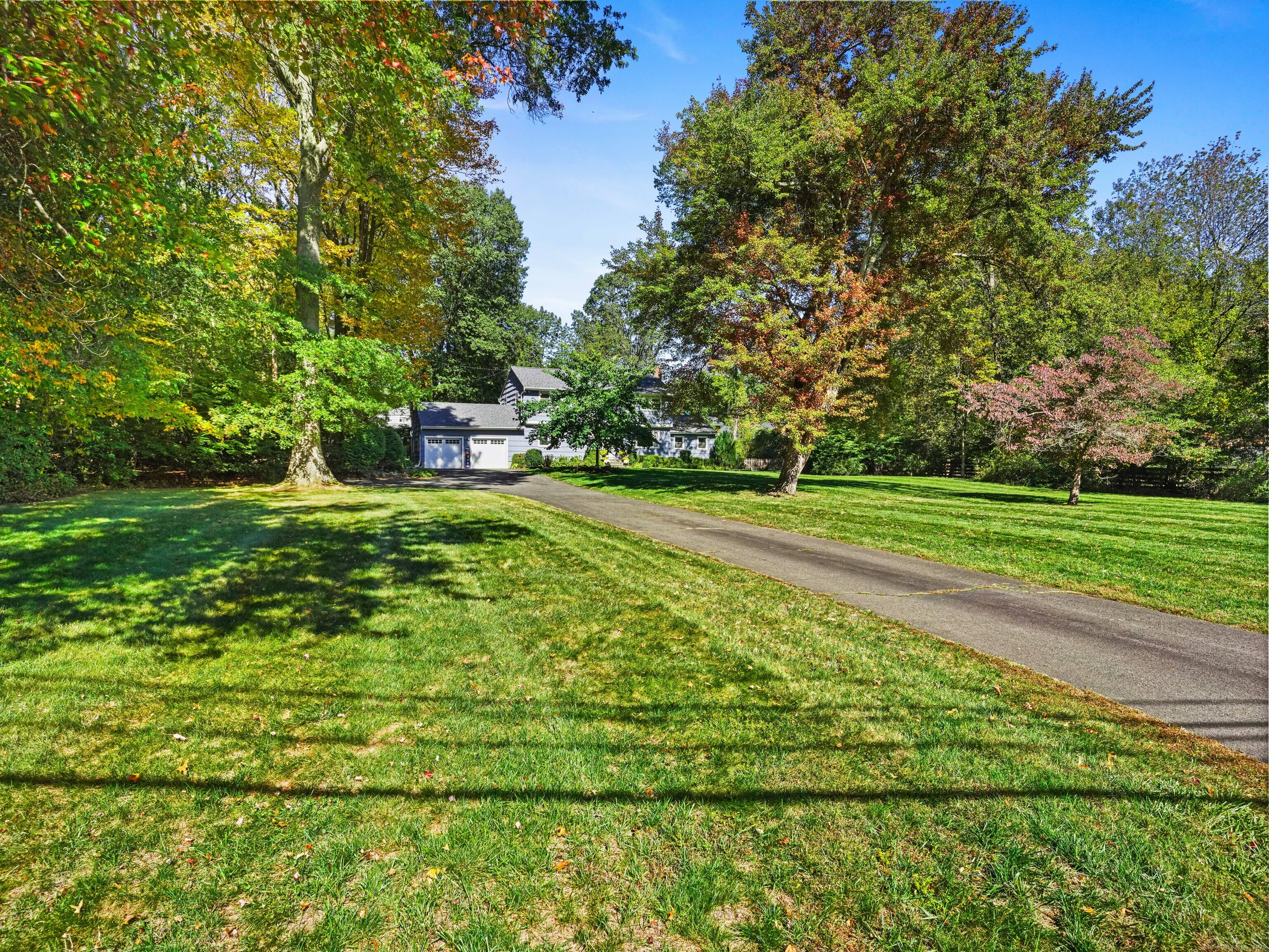 17 Redcoat Road