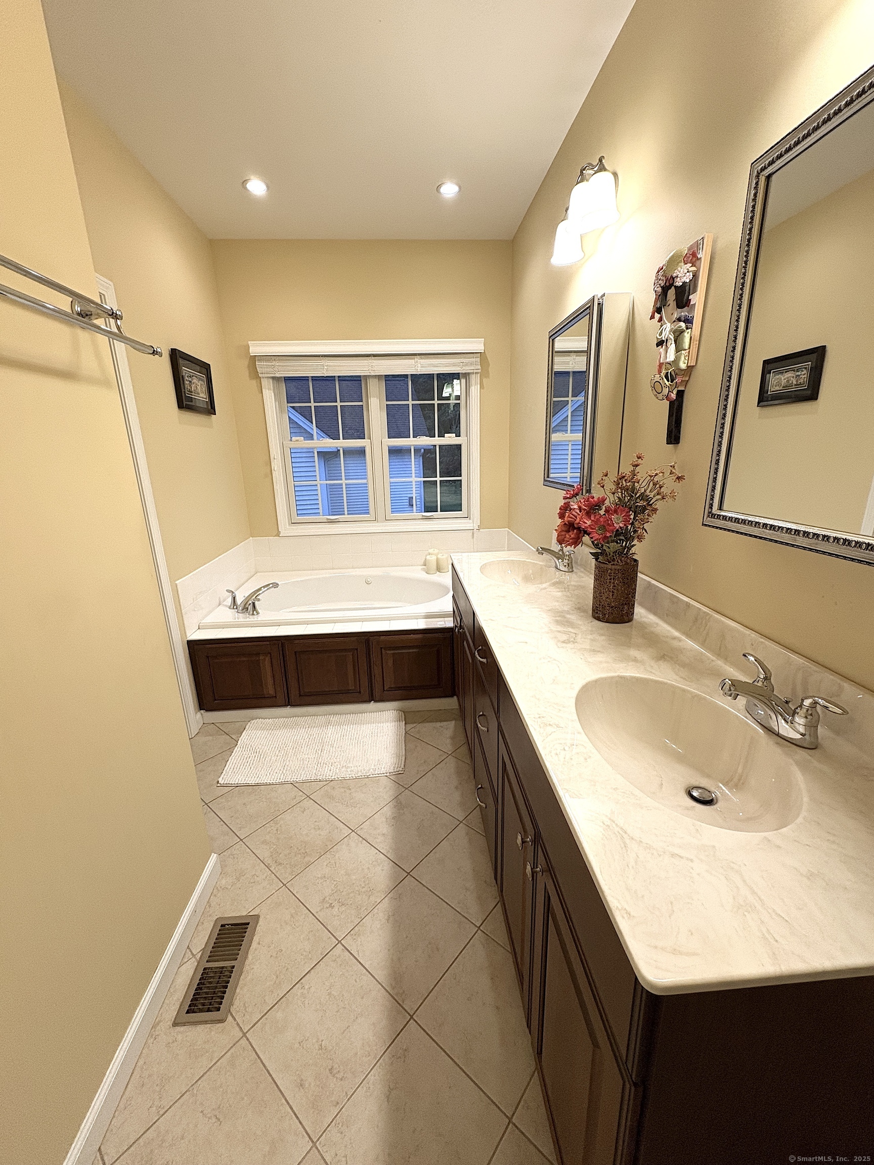 56 Boysenberry Court #56, Suffield, Connecticut image 23