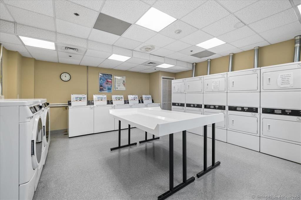 127 Greyrock Place #PL1, Stamford, Connecticut image 29