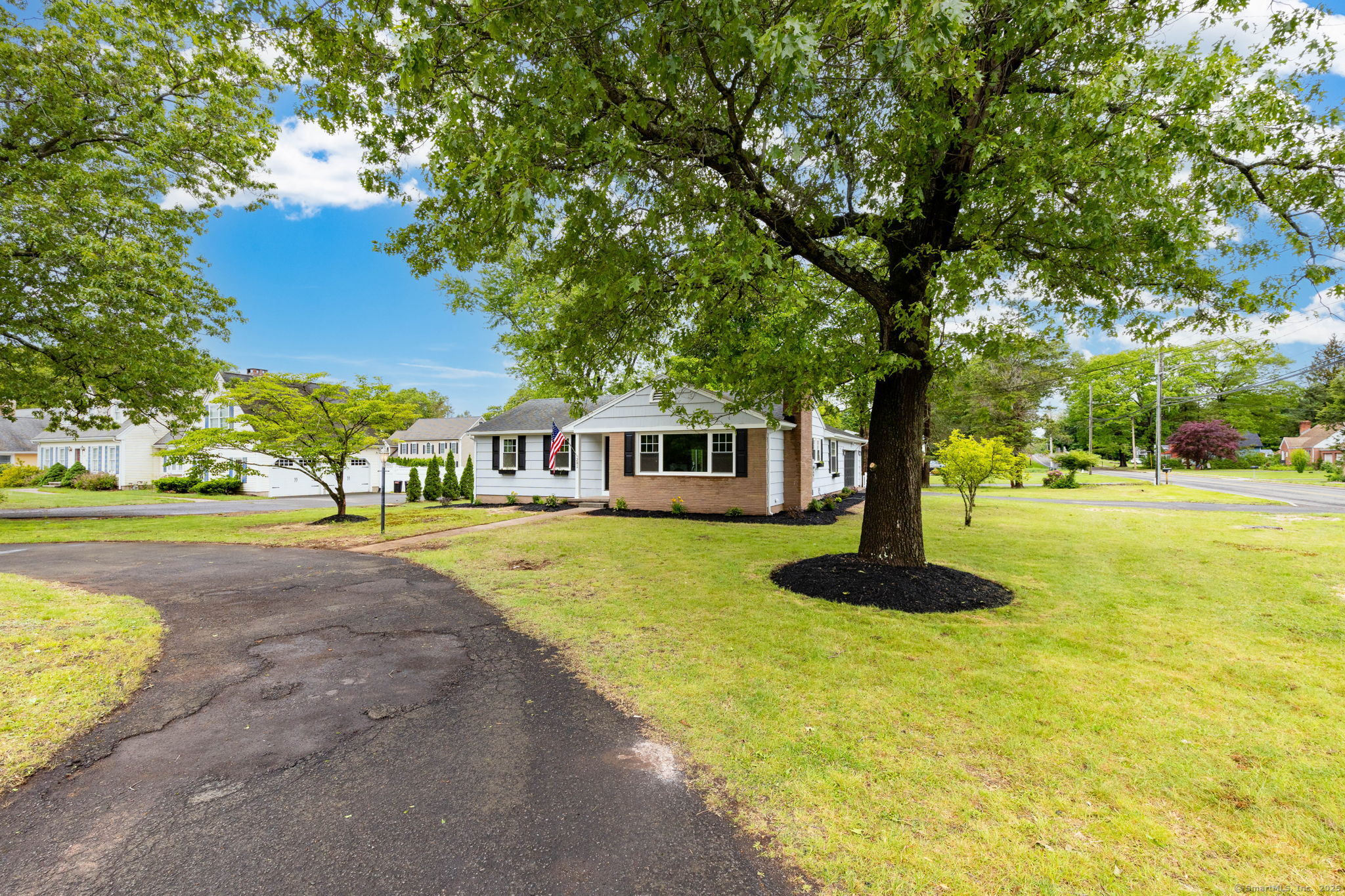 281 Spring Road, North Haven, Connecticut image 4