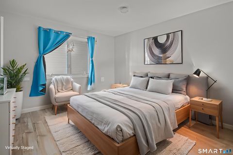 Tiny photo for 3250 Fairfield Avenue #APT 211, Bridgeport, CT 06605 (MLS # 24157578)