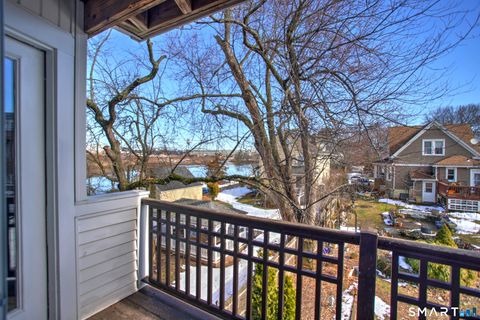 Tiny photo for 3250 Fairfield Avenue #APT 211, Bridgeport, CT 06605 (MLS # 24157578)