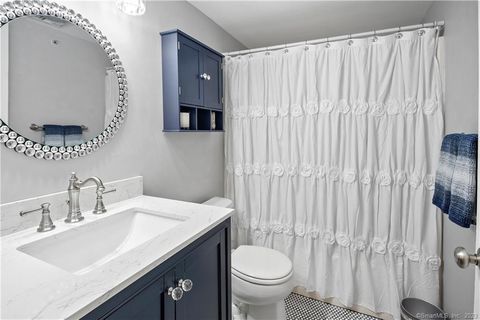 Tiny photo for 3250 Fairfield Avenue #APT 211, Bridgeport, CT 06605 (MLS # 24157578)