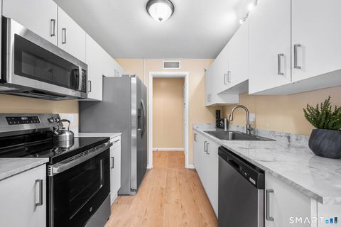 Tiny photo for 94 Mallard Drive #94, Farmington, CT 06032 (MLS # 24147555)