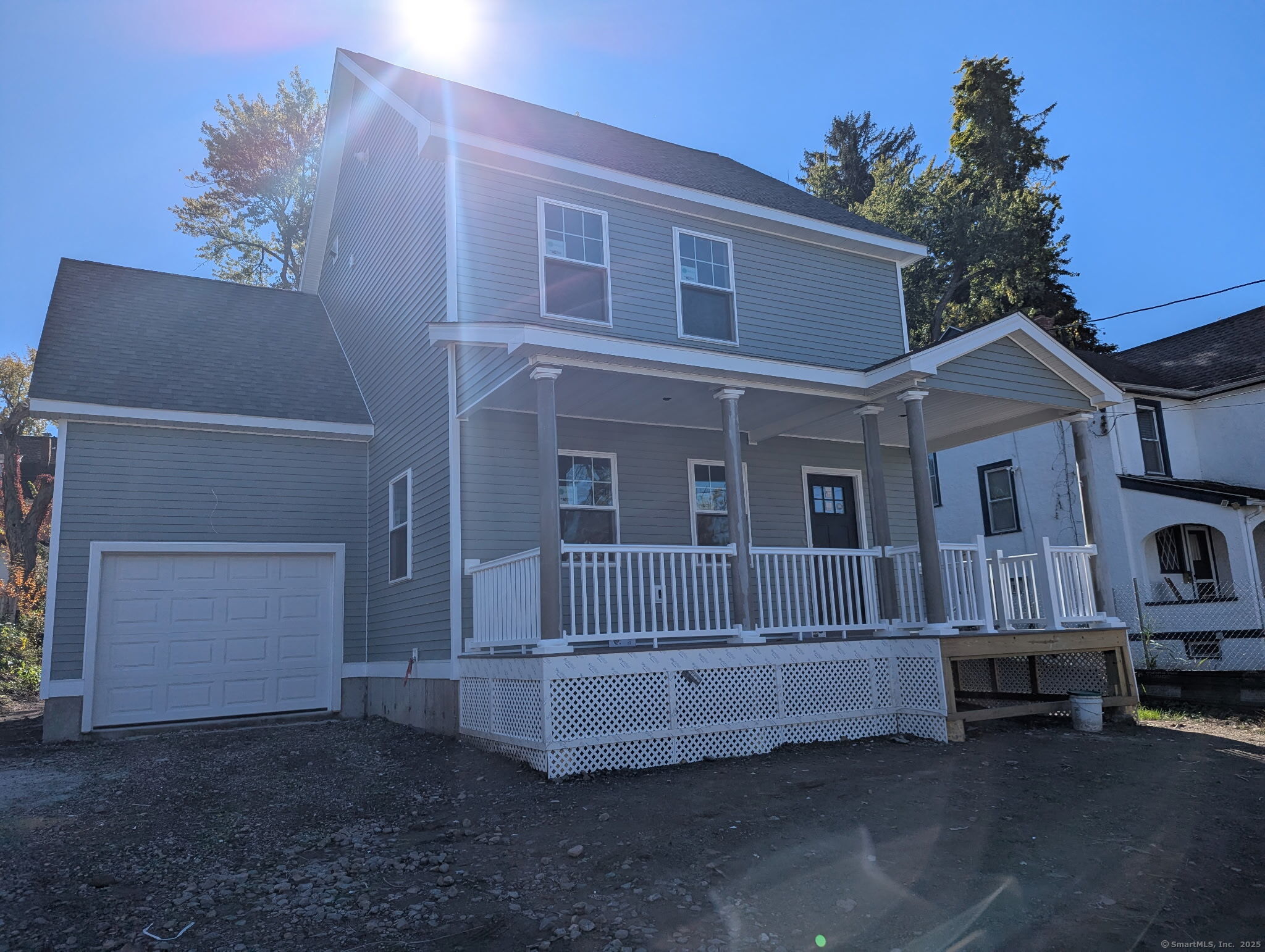 647 Broadview Terrace