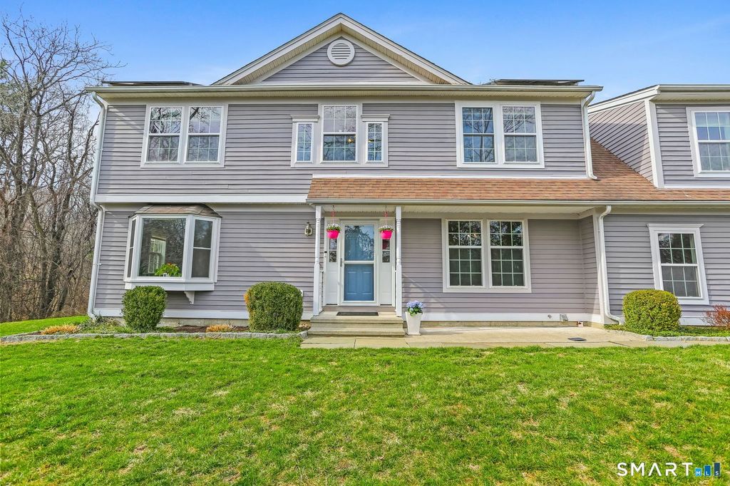 Photo of 155 N Taylor Avenue, Norwalk, CT 06854 (MLS # 24164682)