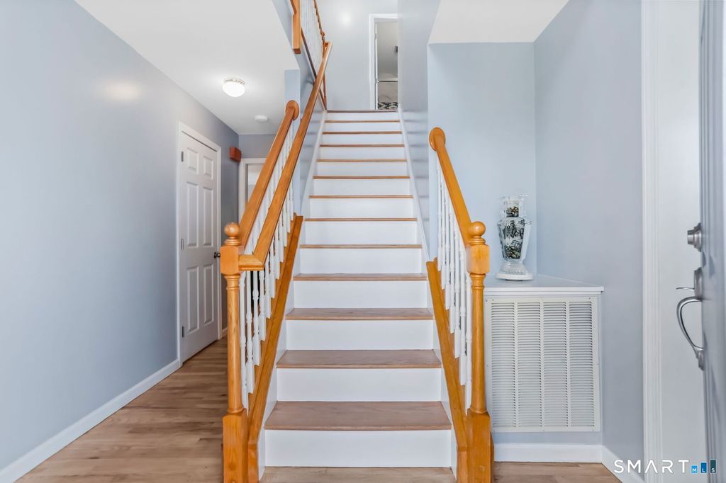 Photo of 155 N Taylor Avenue, Norwalk, CT 06854 (MLS # 24164682)
