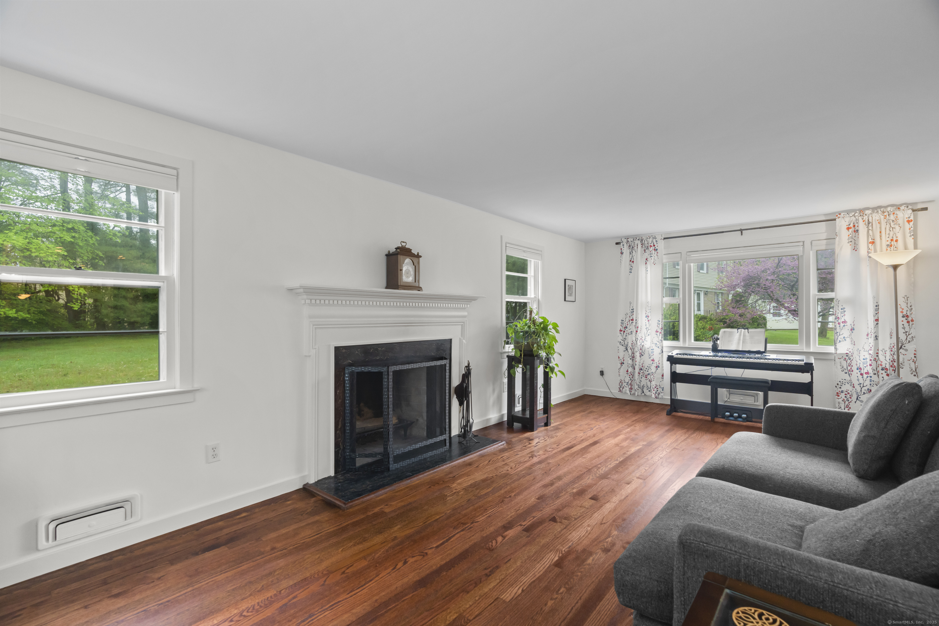 52 Lillibridge Court, Hamden, Connecticut image 9