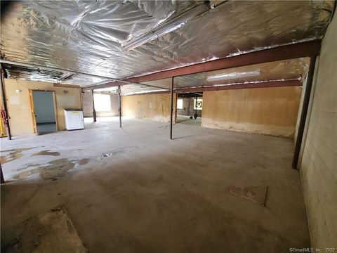 Tiny photo for 19 Sandscreen Road #Left Side, Avon, CT 06001 (MLS # 24140100)