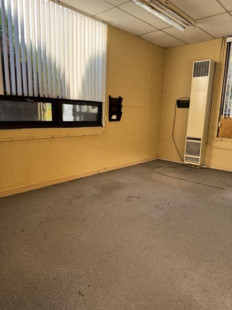 Tiny photo for 19 Sandscreen Road #Left Side, Avon, CT 06001 (MLS # 24140100)