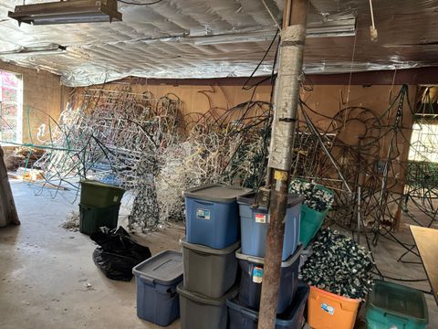 Tiny photo for 19 Sandscreen Road #Left Side, Avon, CT 06001 (MLS # 24140100)