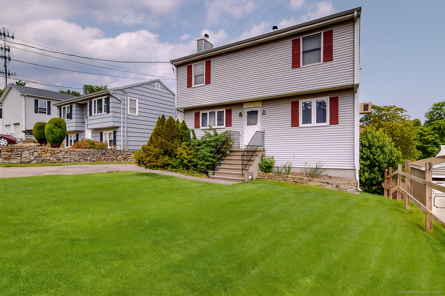 Rental Property at Oliver Street, Bridgeport, Connecticut - Bedrooms: 5 
Bathrooms: 3 
Rooms: 6  - $3,500 MO.