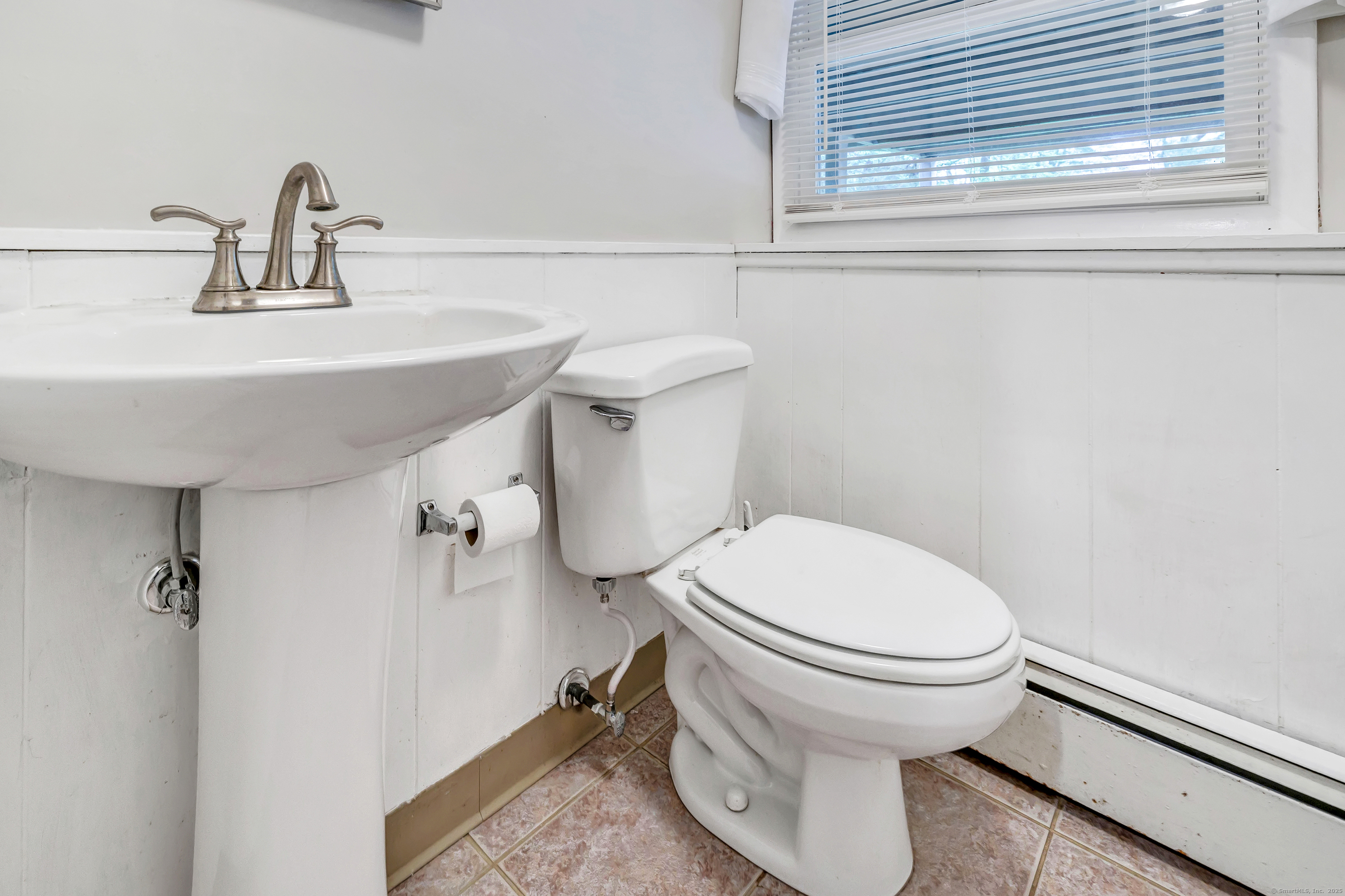 44 Belleview Drive, Derby, Connecticut image 36