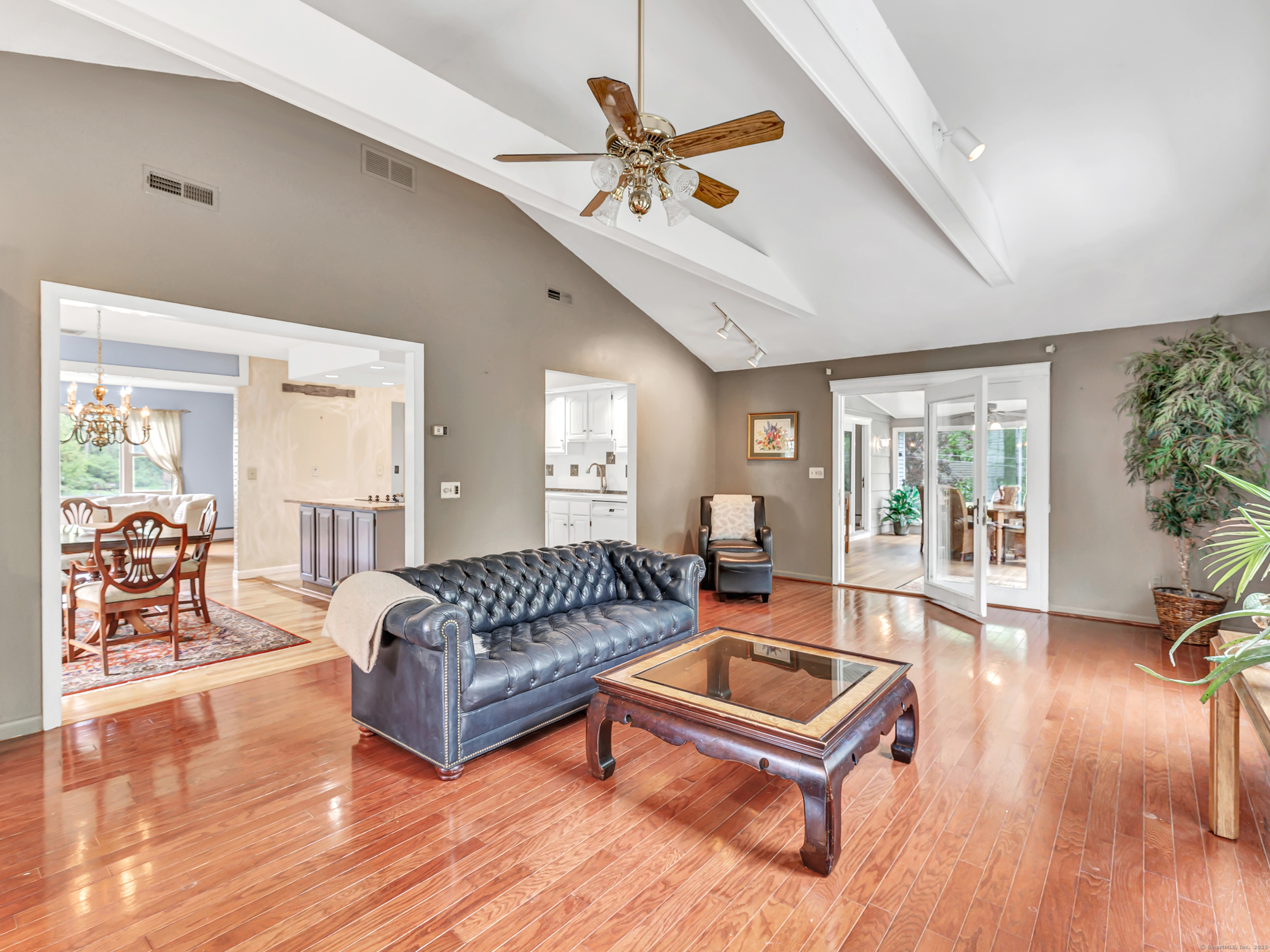 44 Belleview Drive, Derby, Connecticut image 12