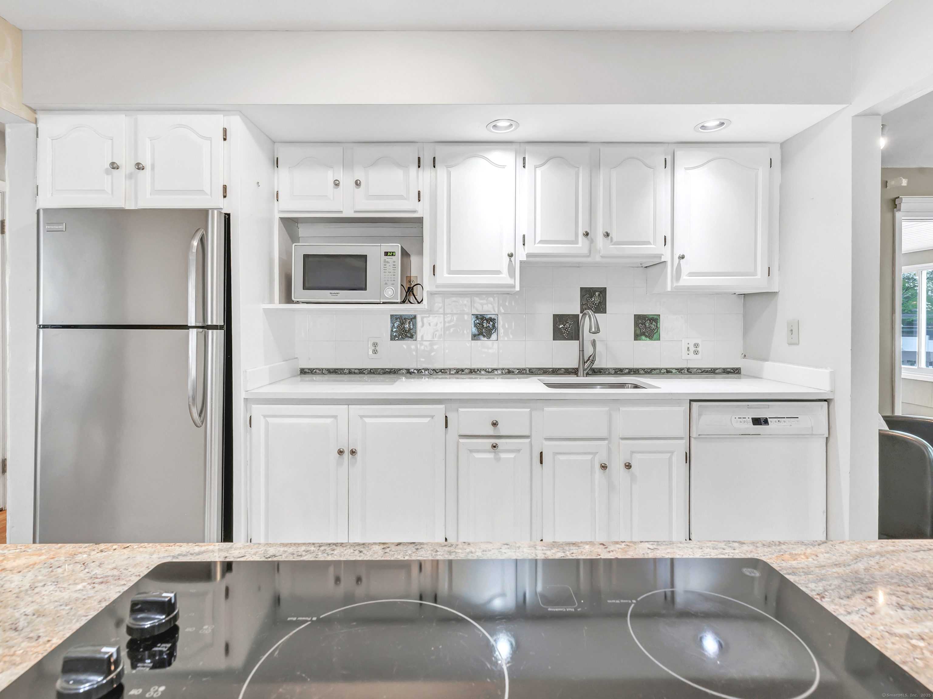 44 Belleview Drive, Derby, Connecticut image 10