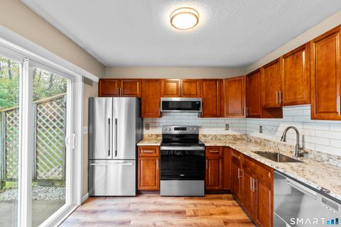 Tiny photo for 585 Park Road #7-3, Waterbury, CT 06708 (MLS # 24172458)