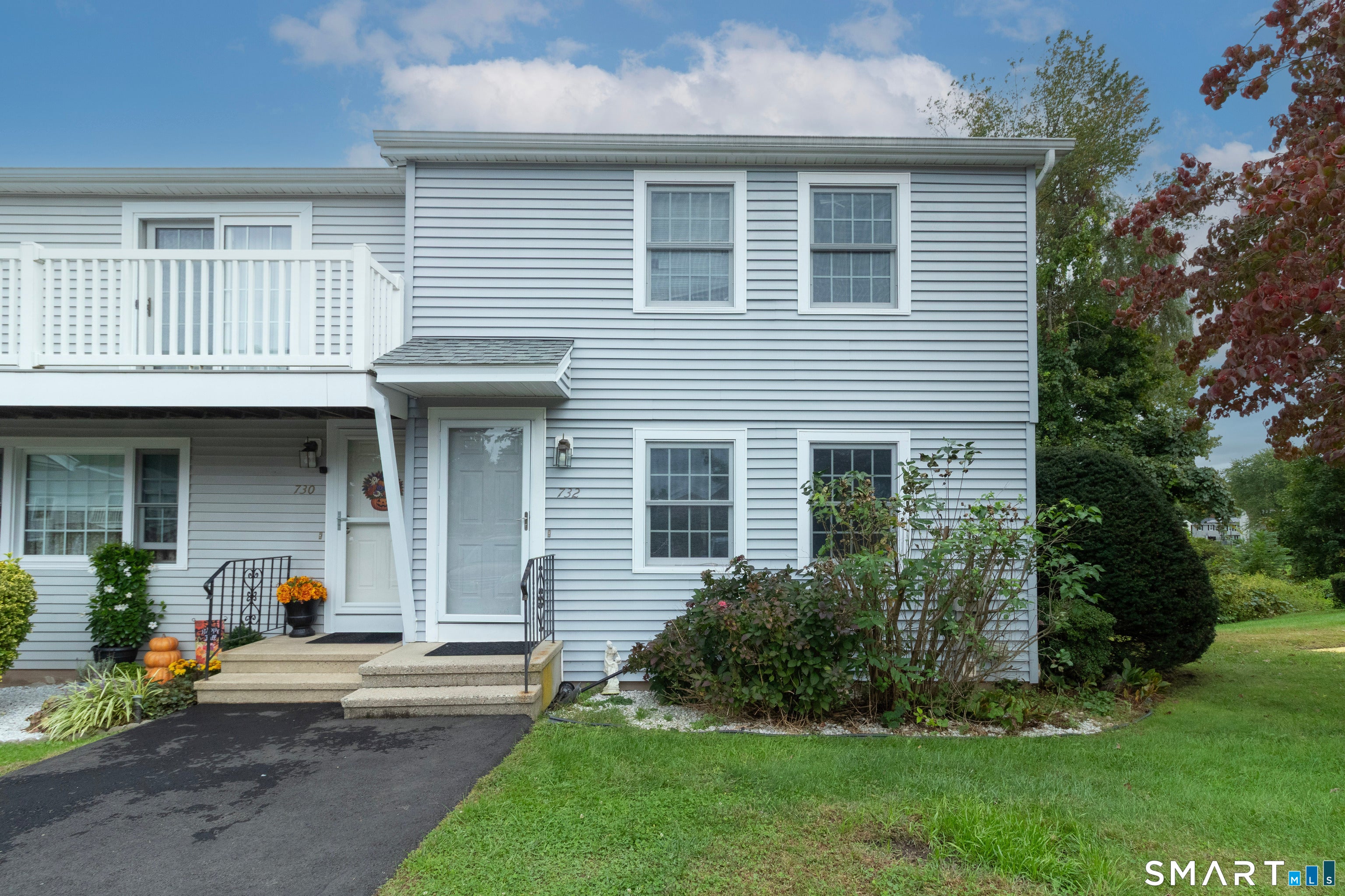 732 Long Hill Road 732