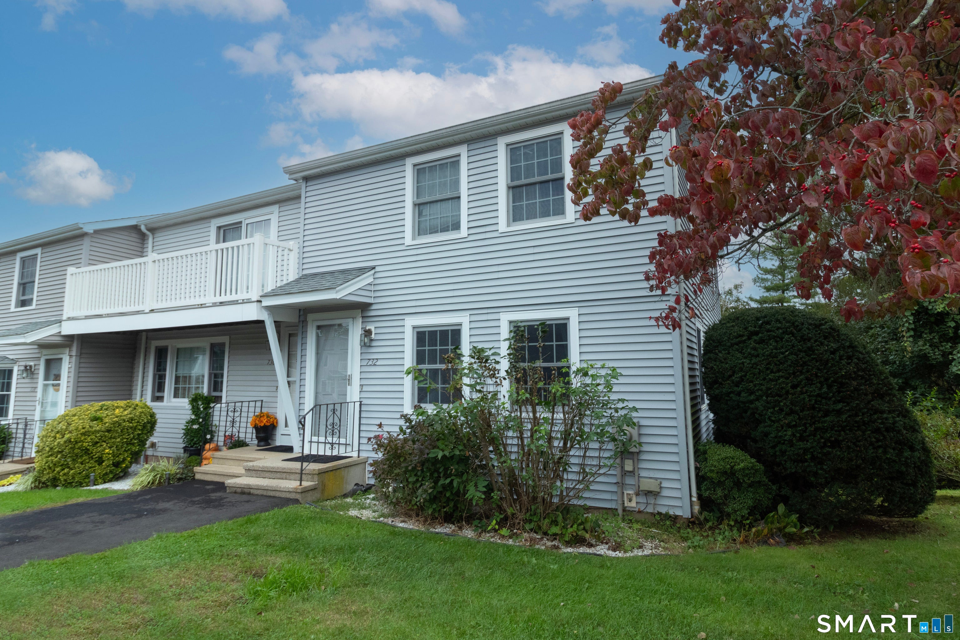 732 Long Hill Road 732