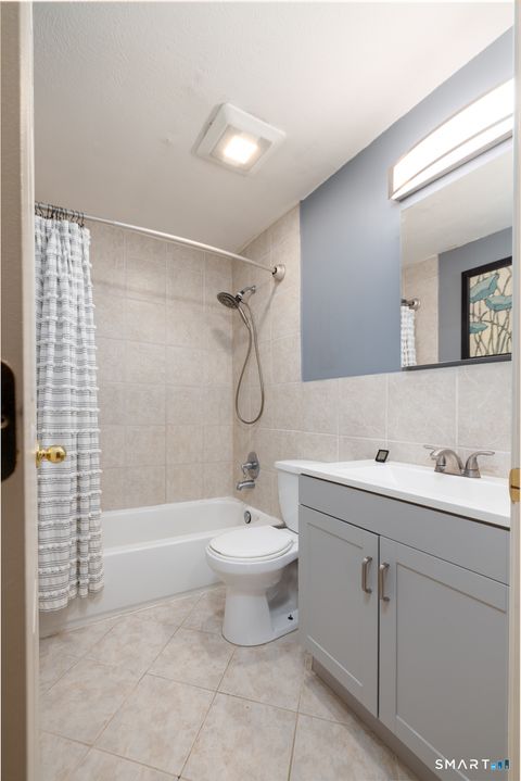 Tiny photo for 53 Hiltbrand Road #APT 3-3, Bristol, CT 06010 (MLS # 24152143)