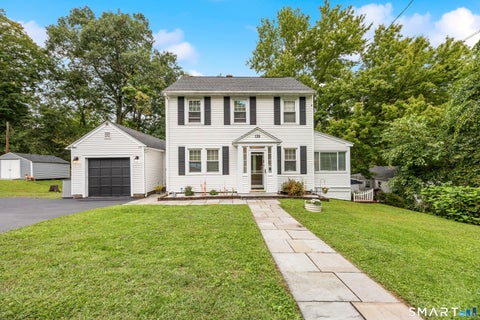 Photo of 106 Country Club Road, Middlebury, CT 06762 (MLS # 24208639)