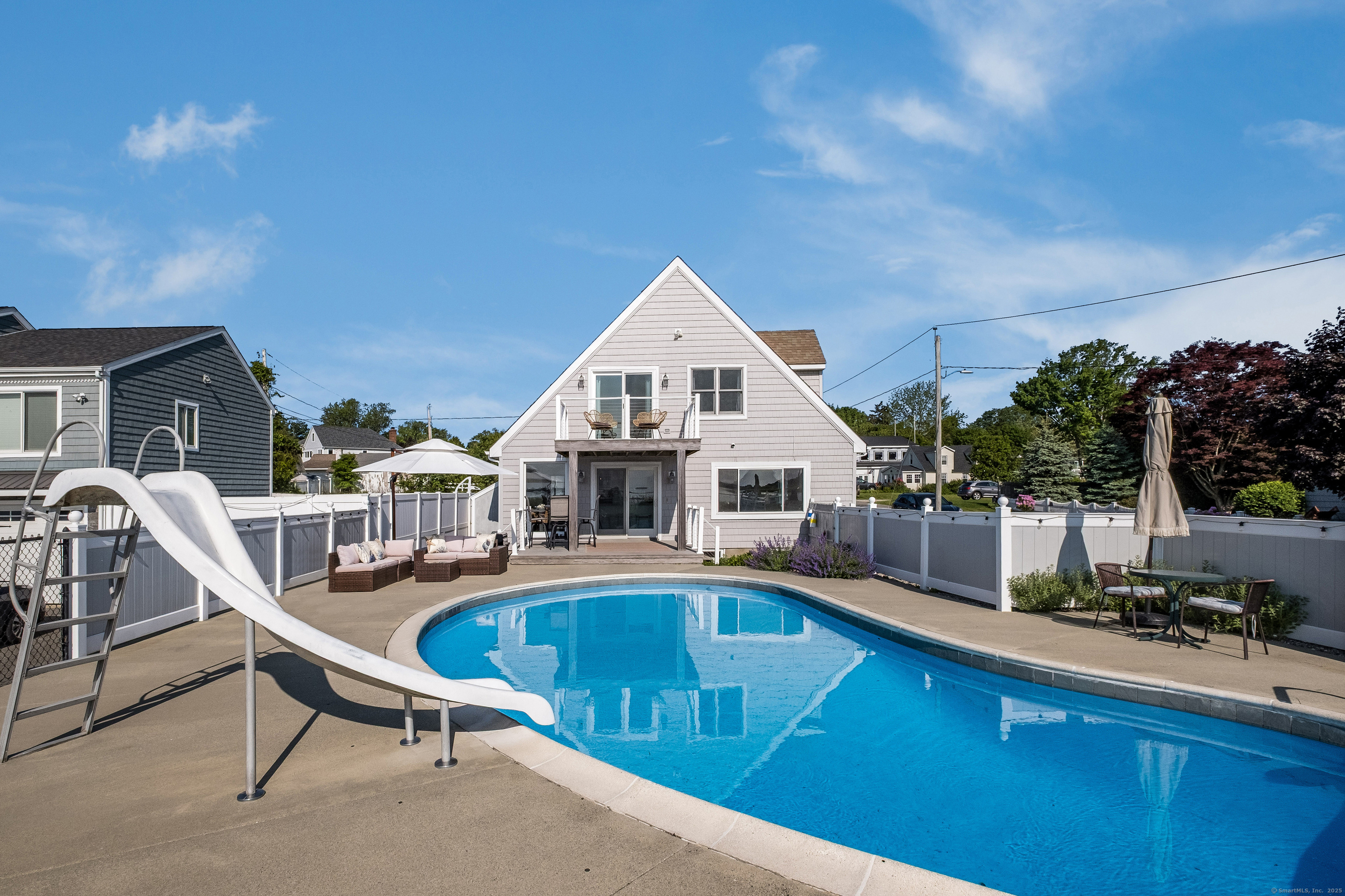 35 Soundview Avenue