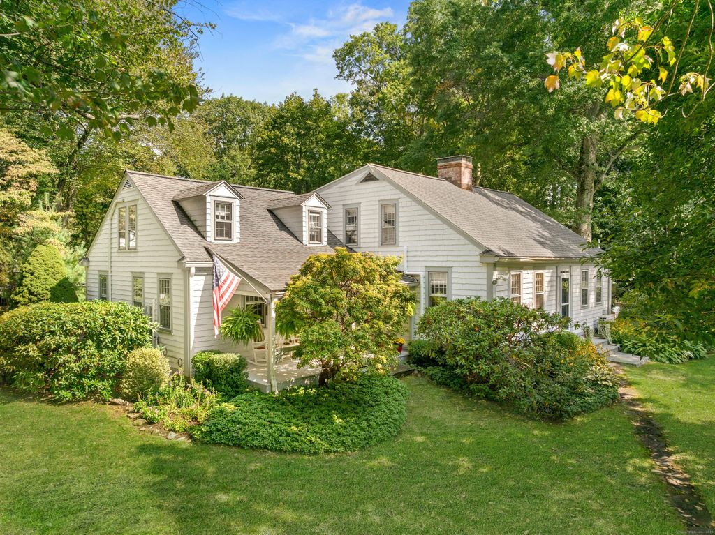 Photo of 143 Overbrook Drive, Stamford, CT 06906 (MLS # 24132263)