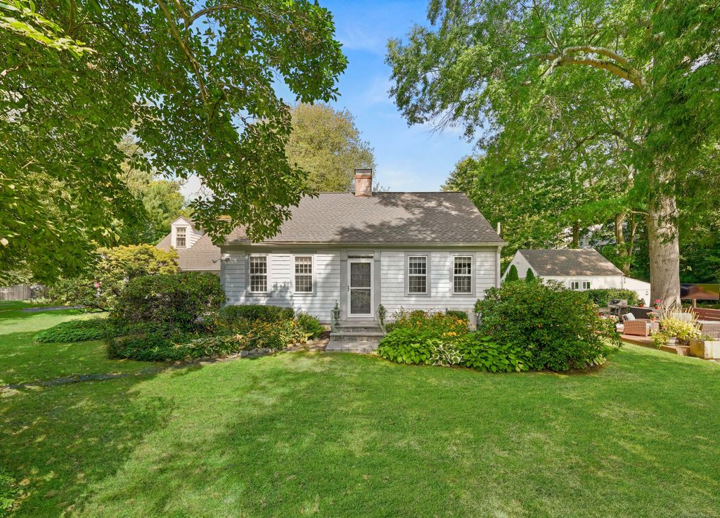 Photo of 143 Overbrook Drive, Stamford, CT 06906 (MLS # 24132263)