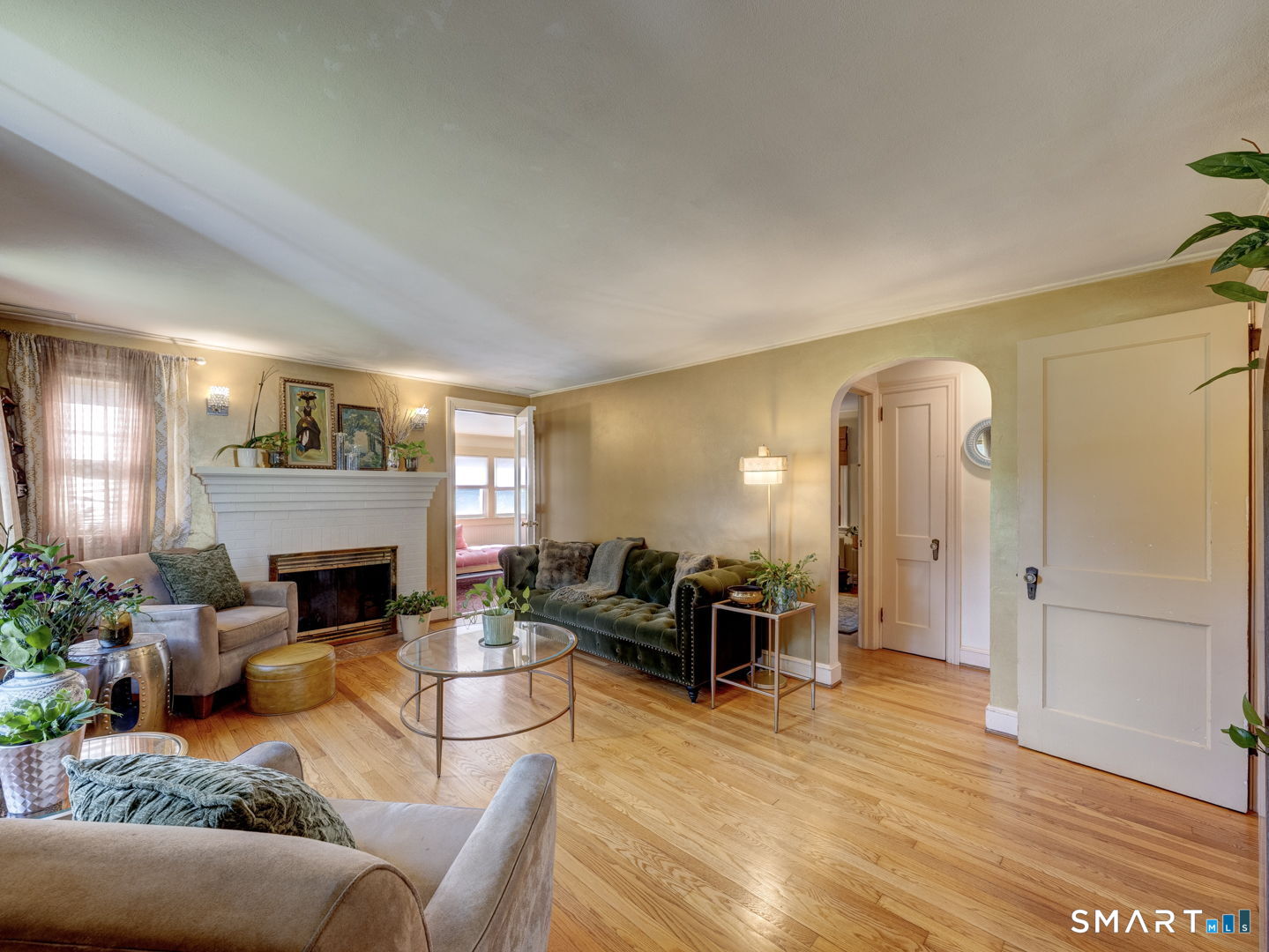 61 Hillcrest Road