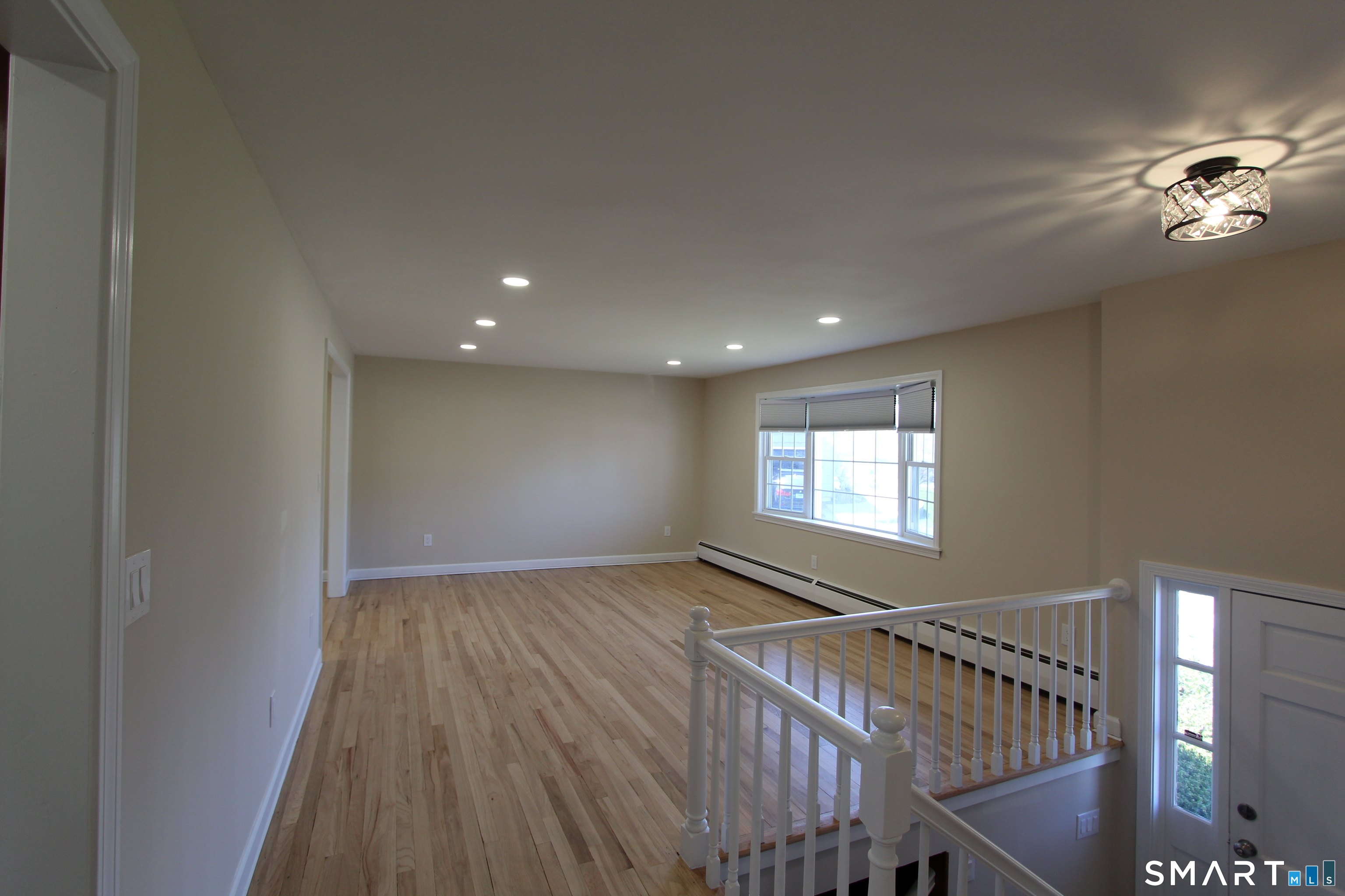 32 Lexington Circle