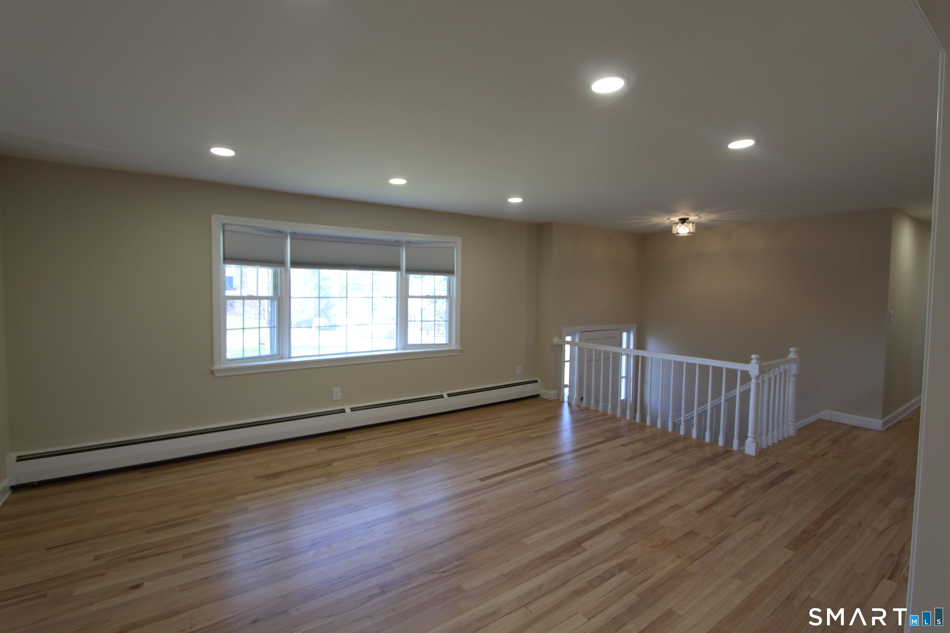 32 Lexington Circle