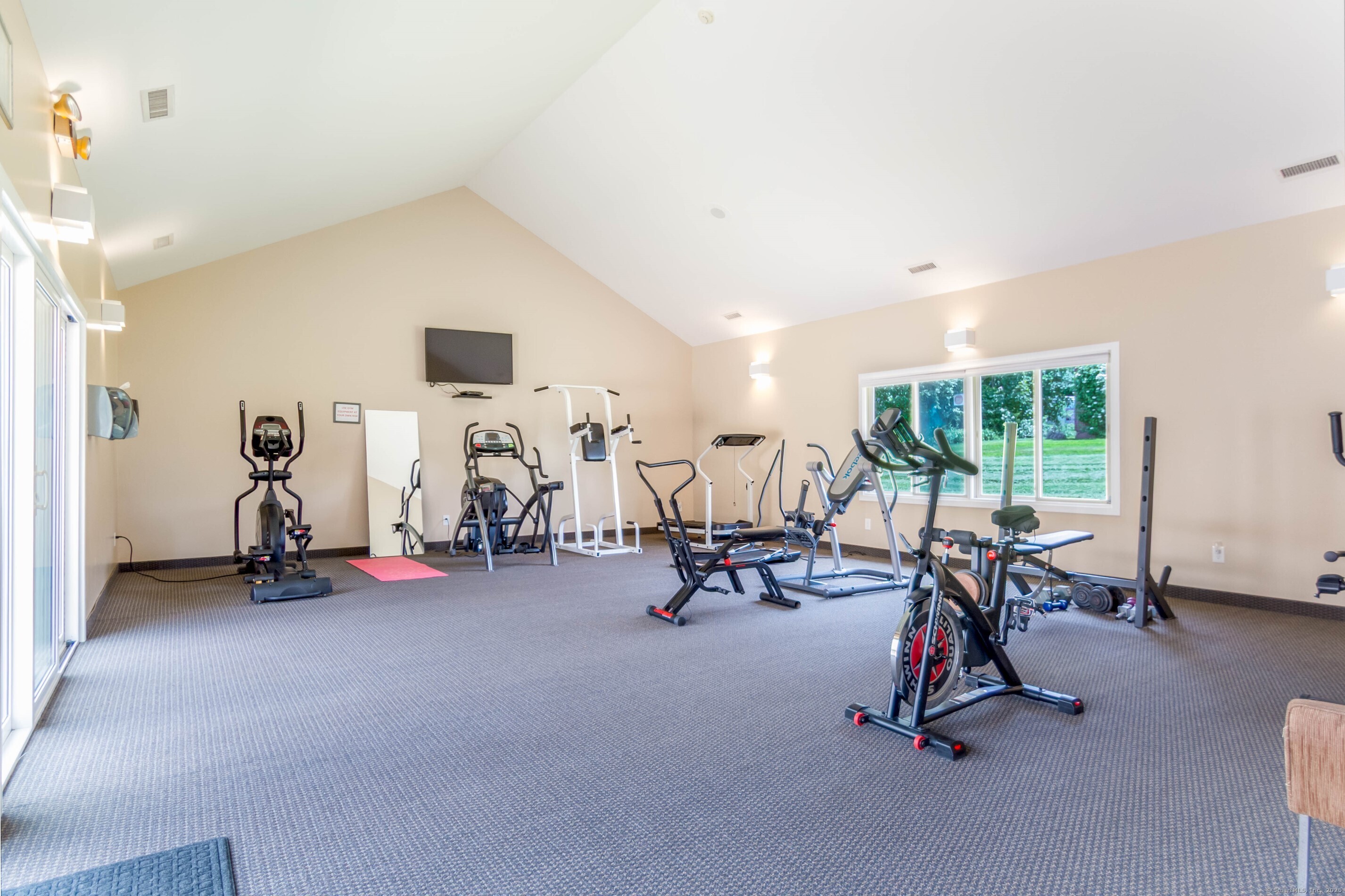 30 Montoya Drive #30, Branford, Connecticut image 21