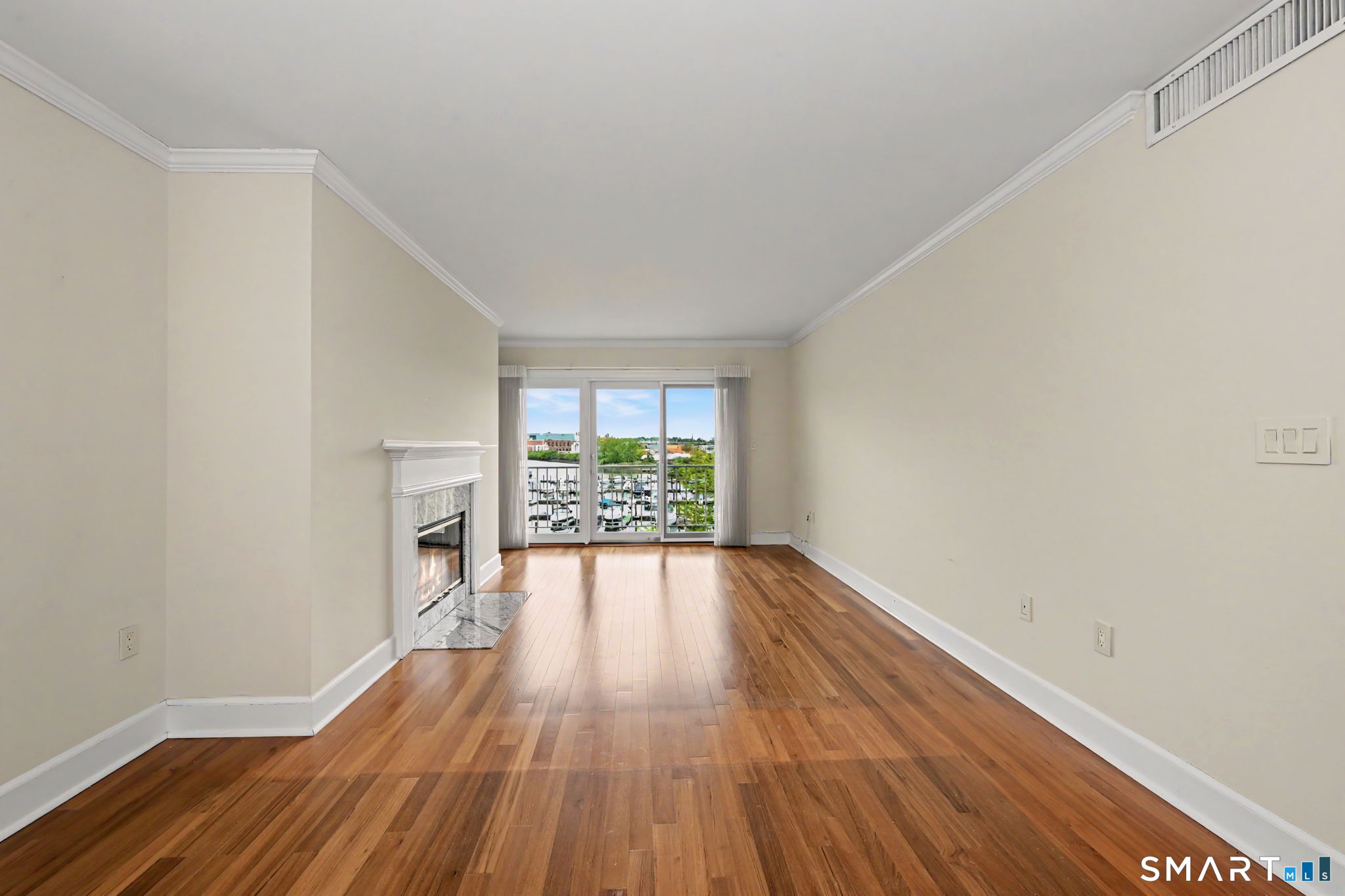 43 Harbor Drive 311