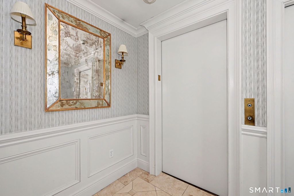 Photo of 43 Harbor Drive #311, Stamford, CT 06902 (MLS # 24173208)