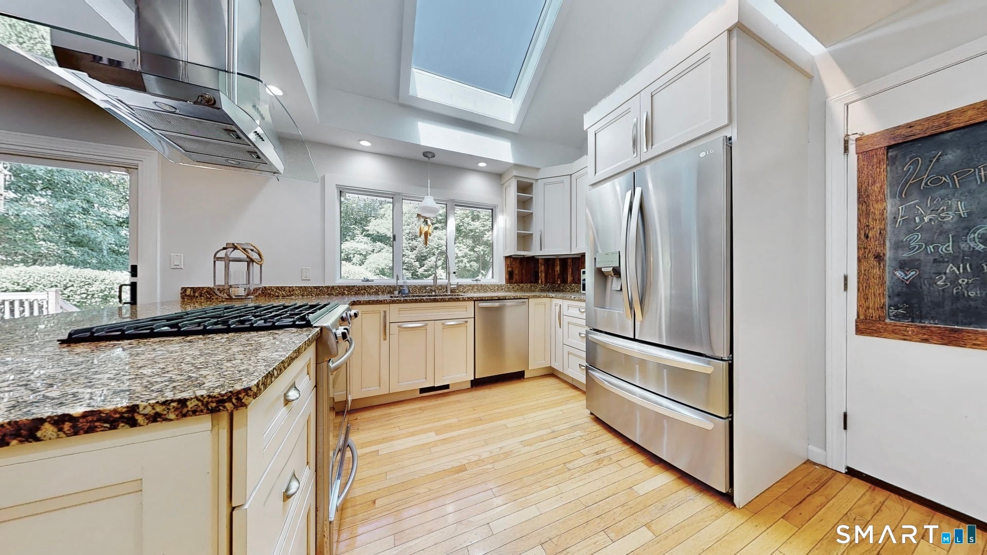 285 Wooding Hill Road