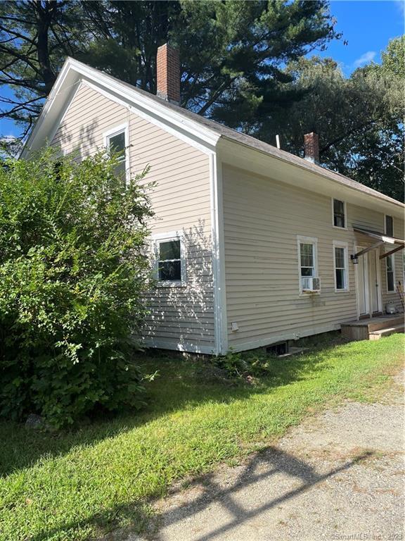 Rental Property at Riverside Drive, Thompson, Connecticut - Bedrooms: 3 
Bathrooms: 2 
Rooms: 8  - $1,800 MO.
