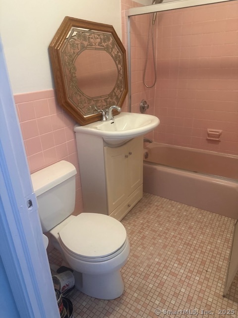 50 Hillside Street #C21, East Hartford, Connecticut image 11