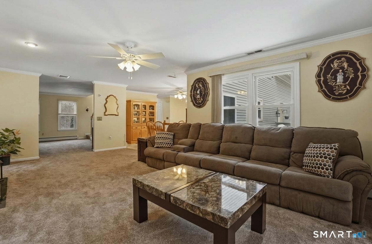 34 Nathan Hale Court